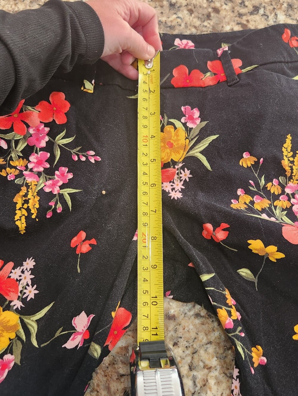 Old Navy Pixie Floral Pants - Picture 9 of 10